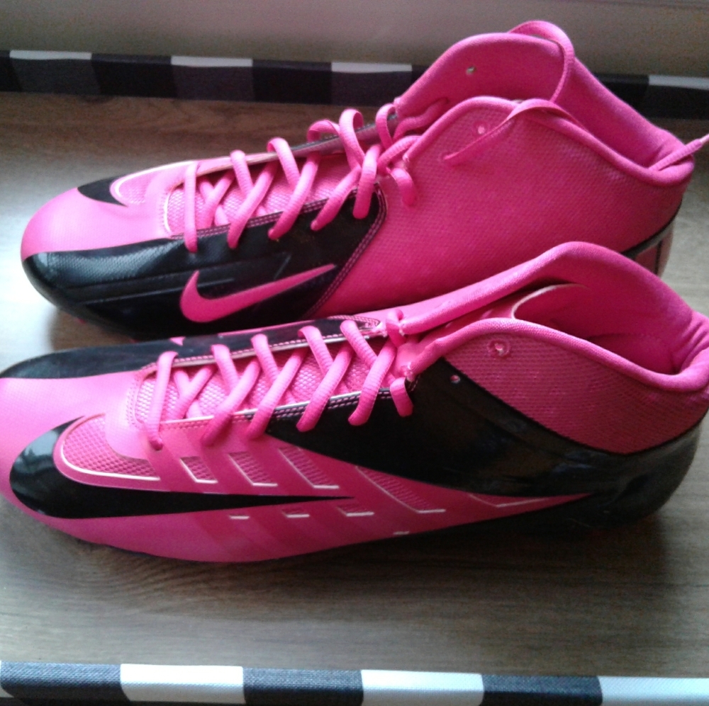 New Nike Vapor Pro football cleats